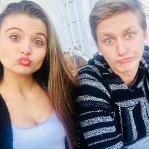 Meet your Posher, Kaylee